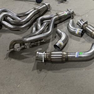 Mustang Gt 2015-2020 Kooks 1 7/8 Headers and catless pipes