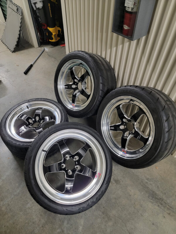 Weld S71 Wheels & Tires