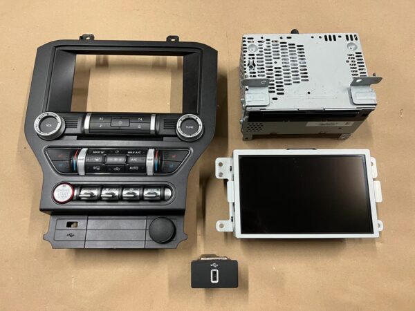 2020 MUSTANG GT TOUCH SCREEN FACE PLATE RADIO MODULE USB