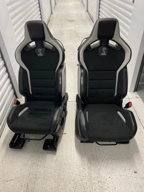 Mustang gt500 recaro seats