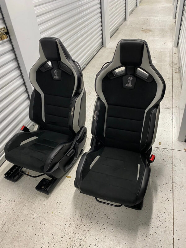 Mustang gt500 recaro seats - Image 2